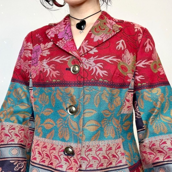 90's Y2K Multi-Colored Striped Blazer - Picture 4 of 15